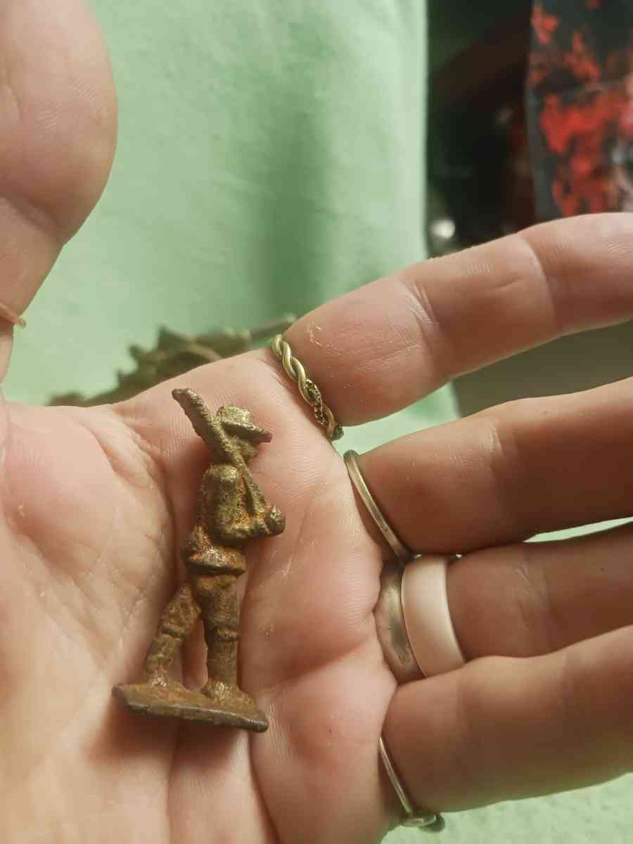 very old civil war brass figurines - Glenallen, Missouri - FleaMarketBay