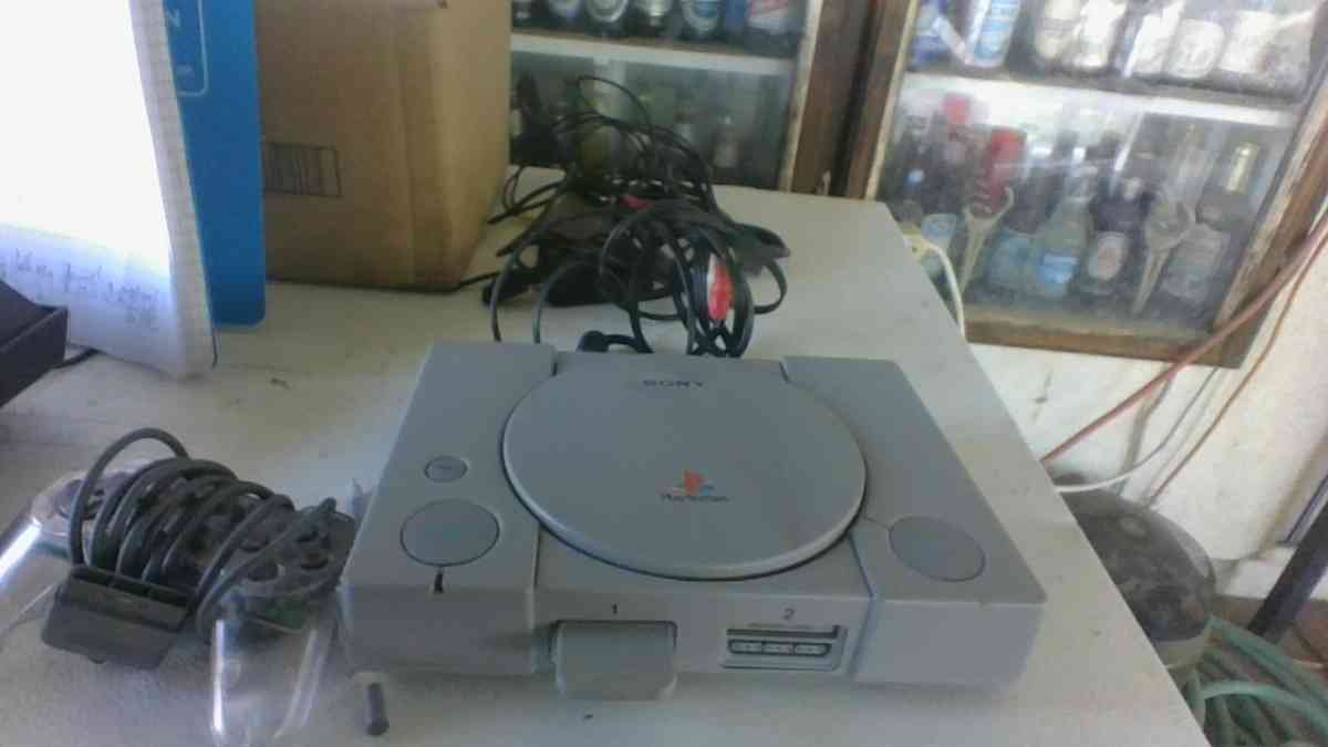 Playstation One Consol games - Simi Valley, California