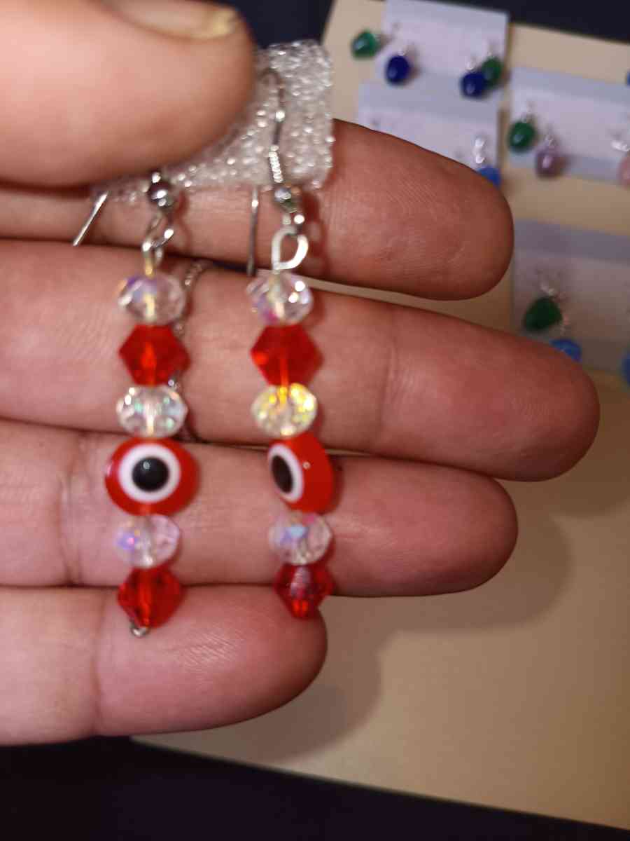 handmade earrings 3 each - Lawton, Oklahoma - FleaMarketBay