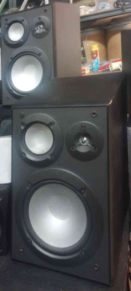 Yamaha Kenwood Bose - Phoenix, Arizona - FleaMarketBay