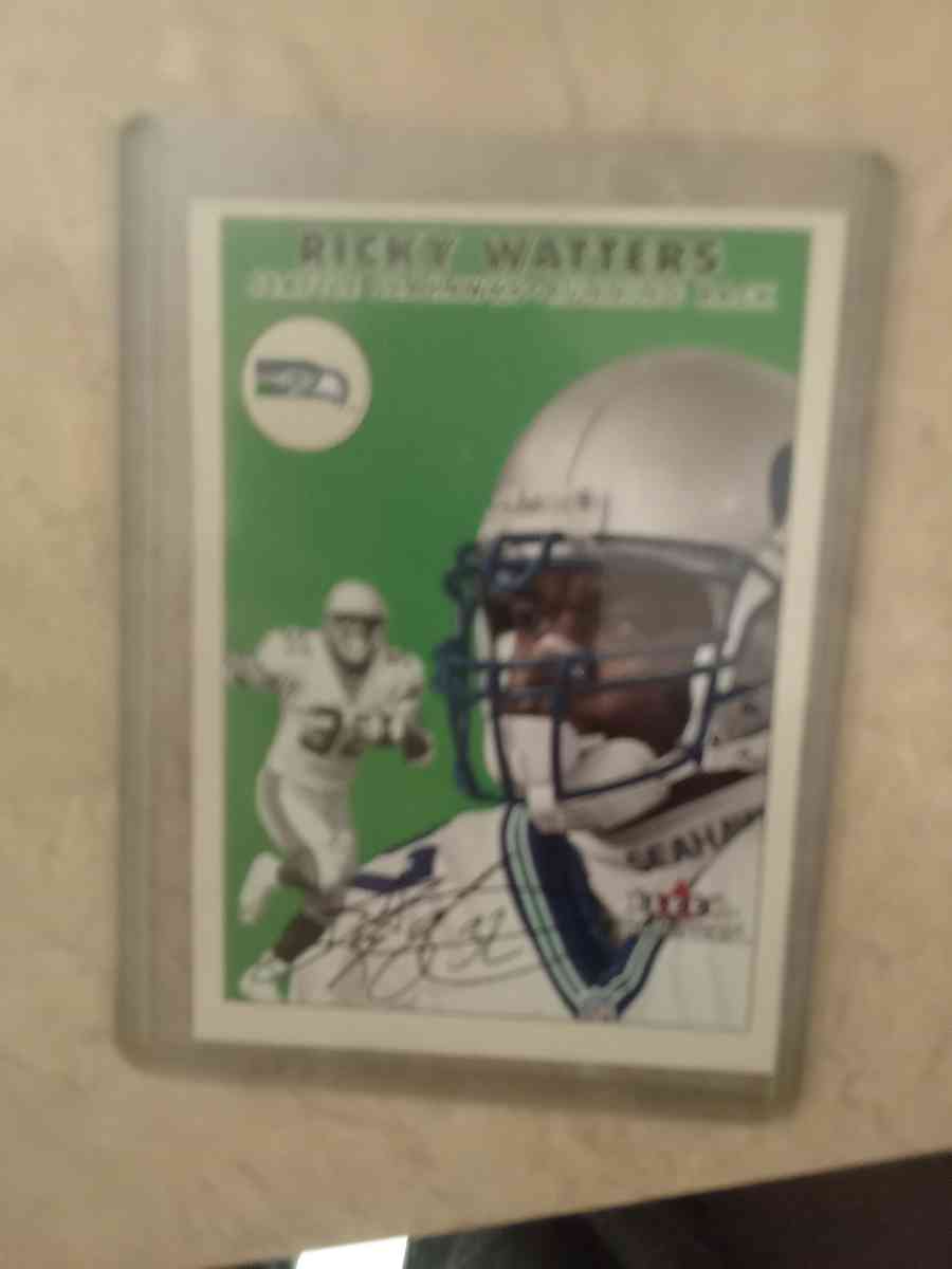 collectables cards basketball football  10 dollars  dpp - Knoxville, Tennessee - FleaMarketBay