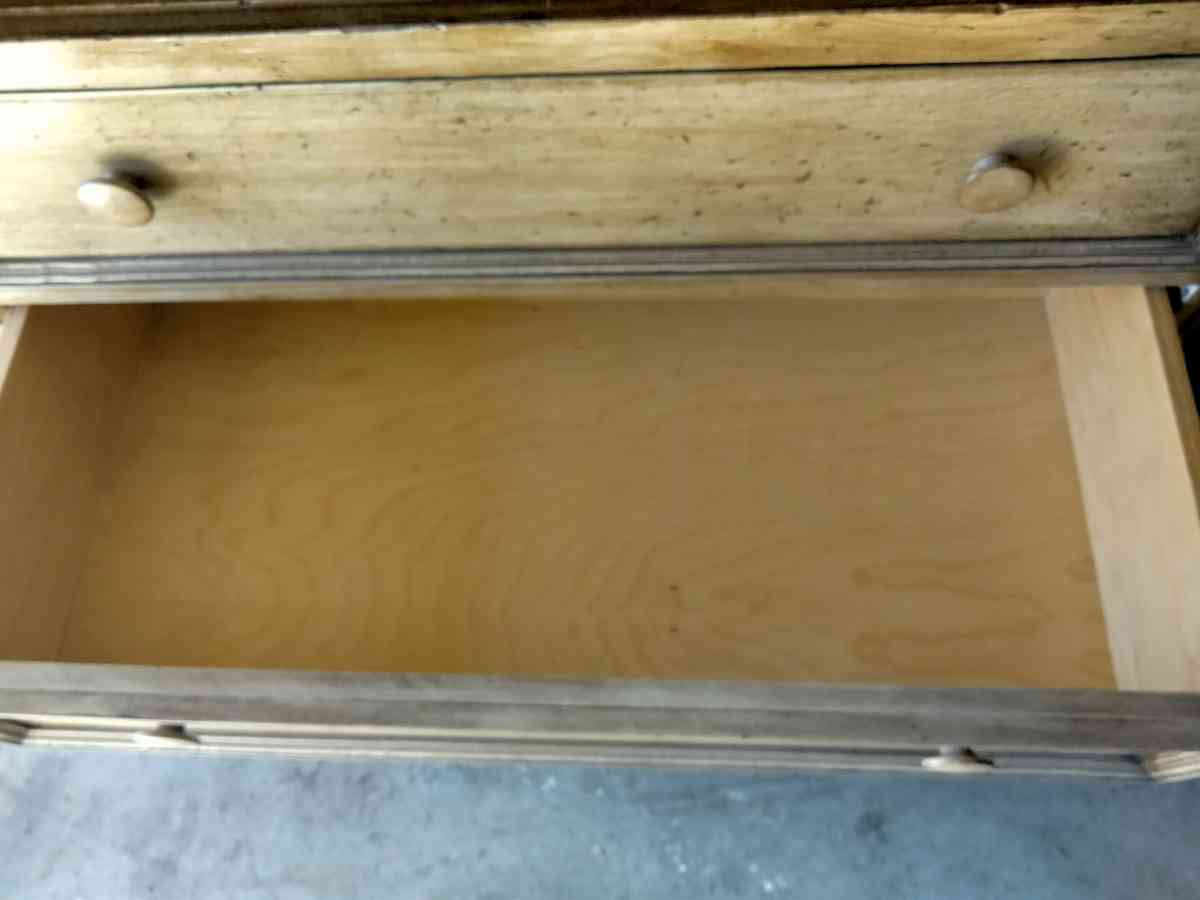 drawer - San Pedro, California - FleaMarketBay