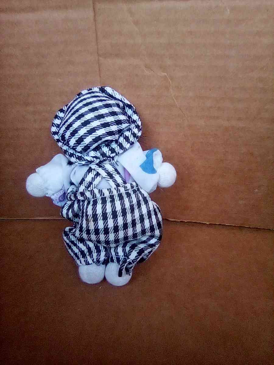 Hand painted porcelain clown figurine - Denver, Colorado - FleaMarketBay