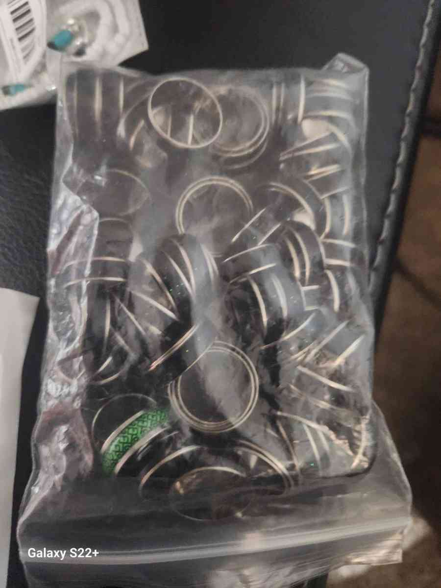 Rings all sizes - Painesville, Ohio - FleaMarketBay