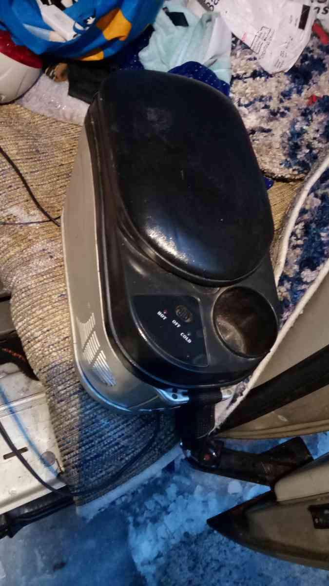 Coleman hotcold cooler - Spokane, Washington - FleaMarketBay