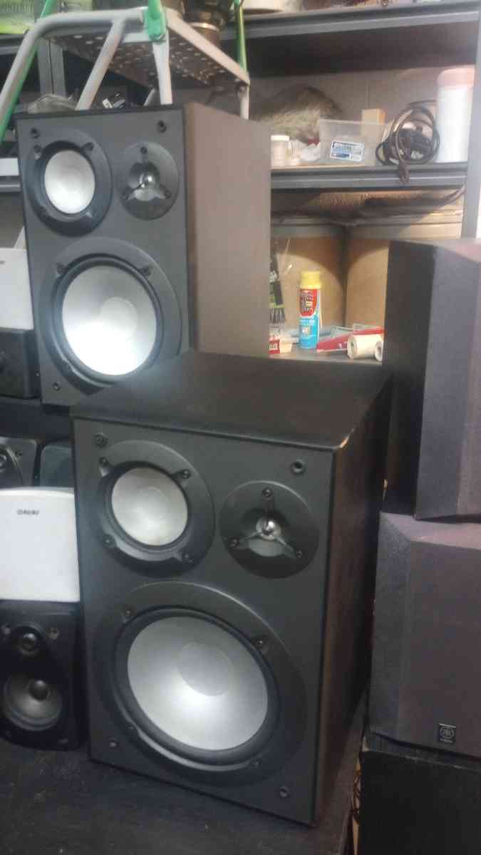 Yamaha Kenwood Bose - Phoenix, Arizona - FleaMarketBay
