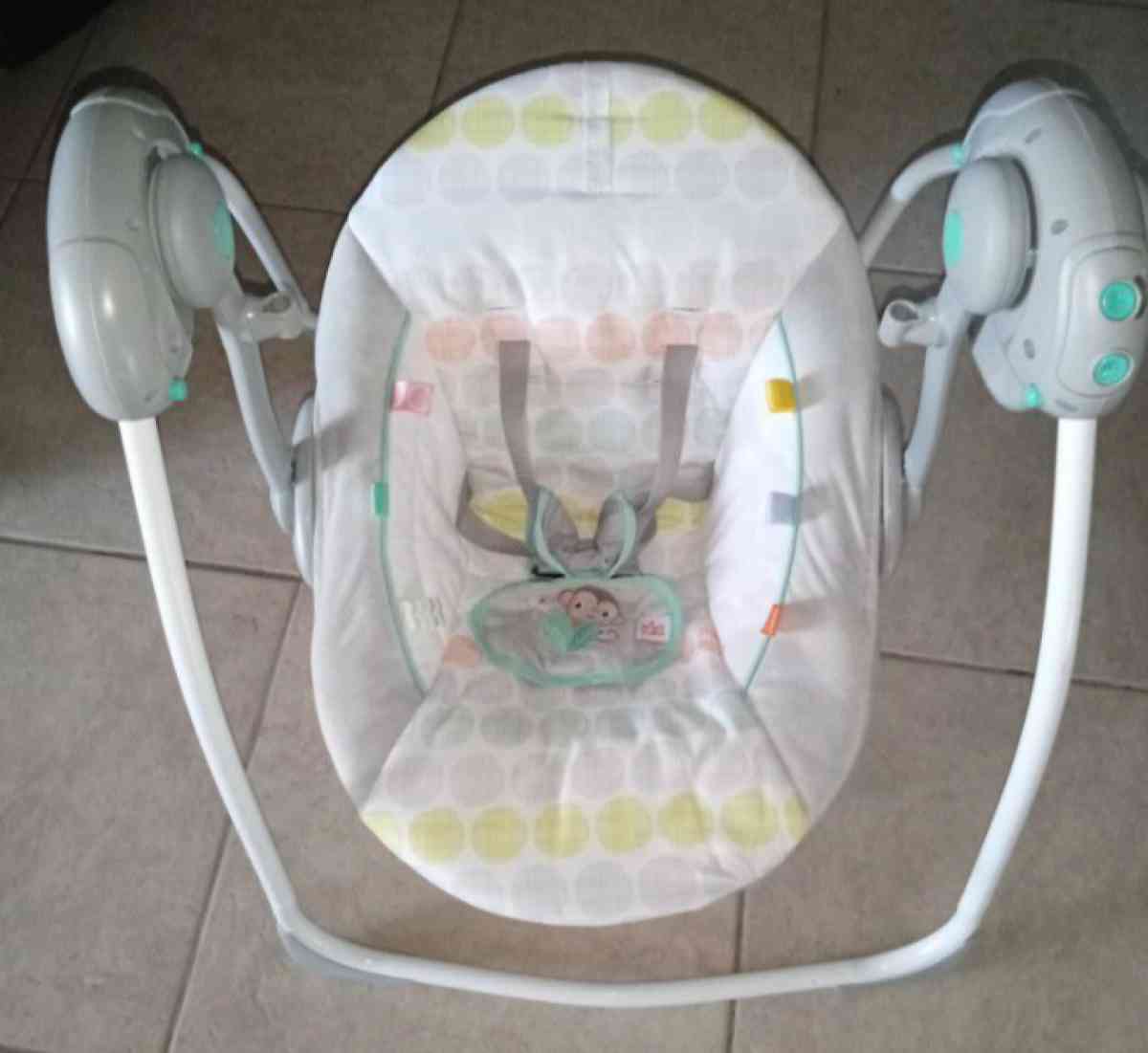 Baby Swings - Las Vegas, Nevada - FleaMarketBay