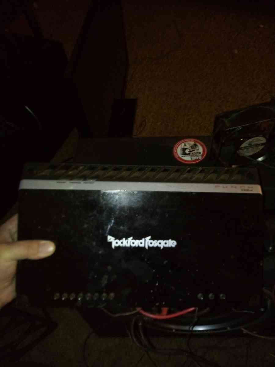 Rockford fosgate punch 2 amp with punch 2 subwoofer - Warren, Michigan - FleaMarketBay