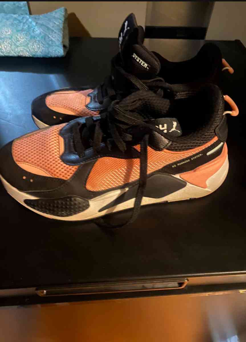 Womens Puma - Baltimore, Maryland - FleaMarketBay