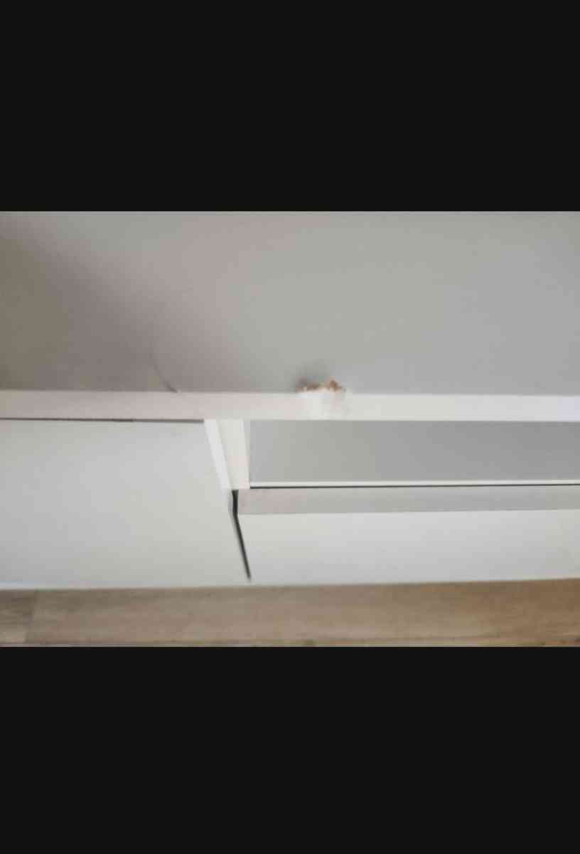 TV console and media center - Glendale, California - FleaMarketBay