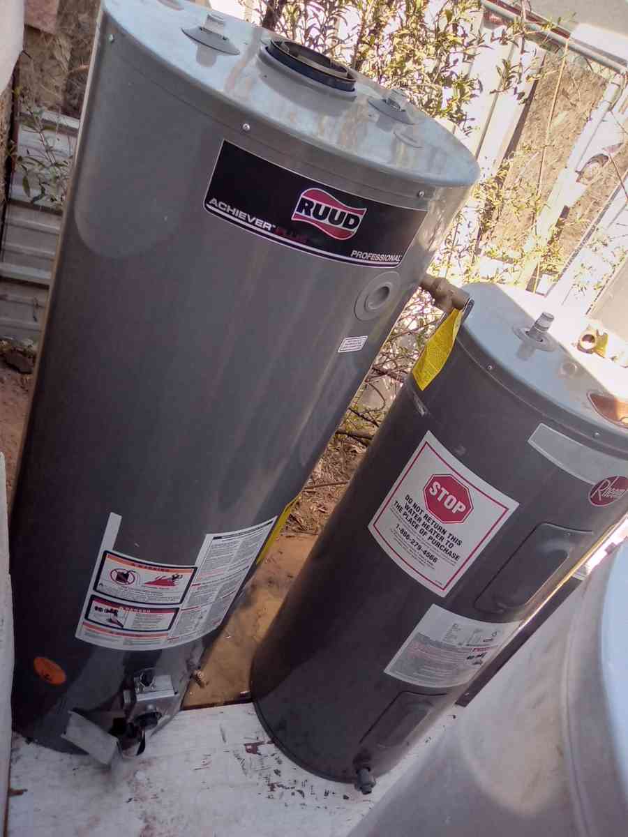 WATER HEATERS ELECTRIC PROPANE GAS DIFFERENT PRICE NEW USED - Alpine, Arizona - FleaMarketBay