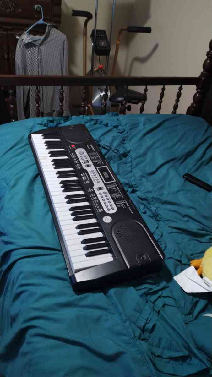 62 keys musical keyboard - Memphis, Tennessee