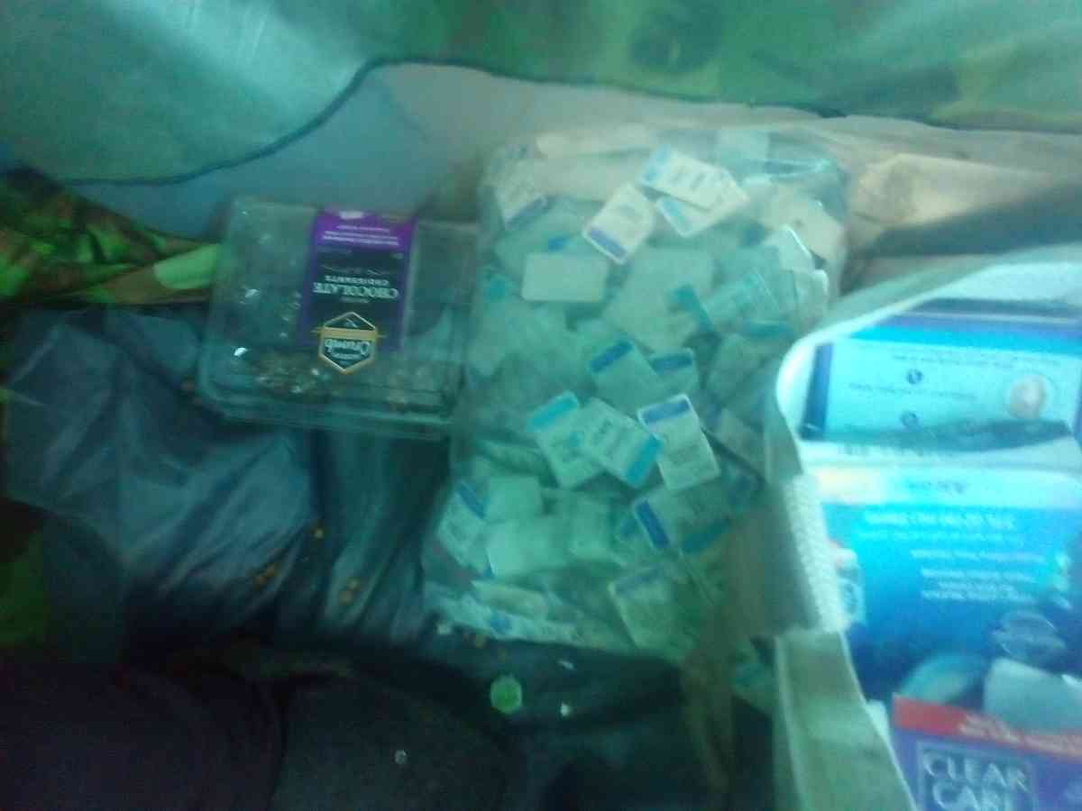 contacts anyone - Eureka, California - FleaMarketBay