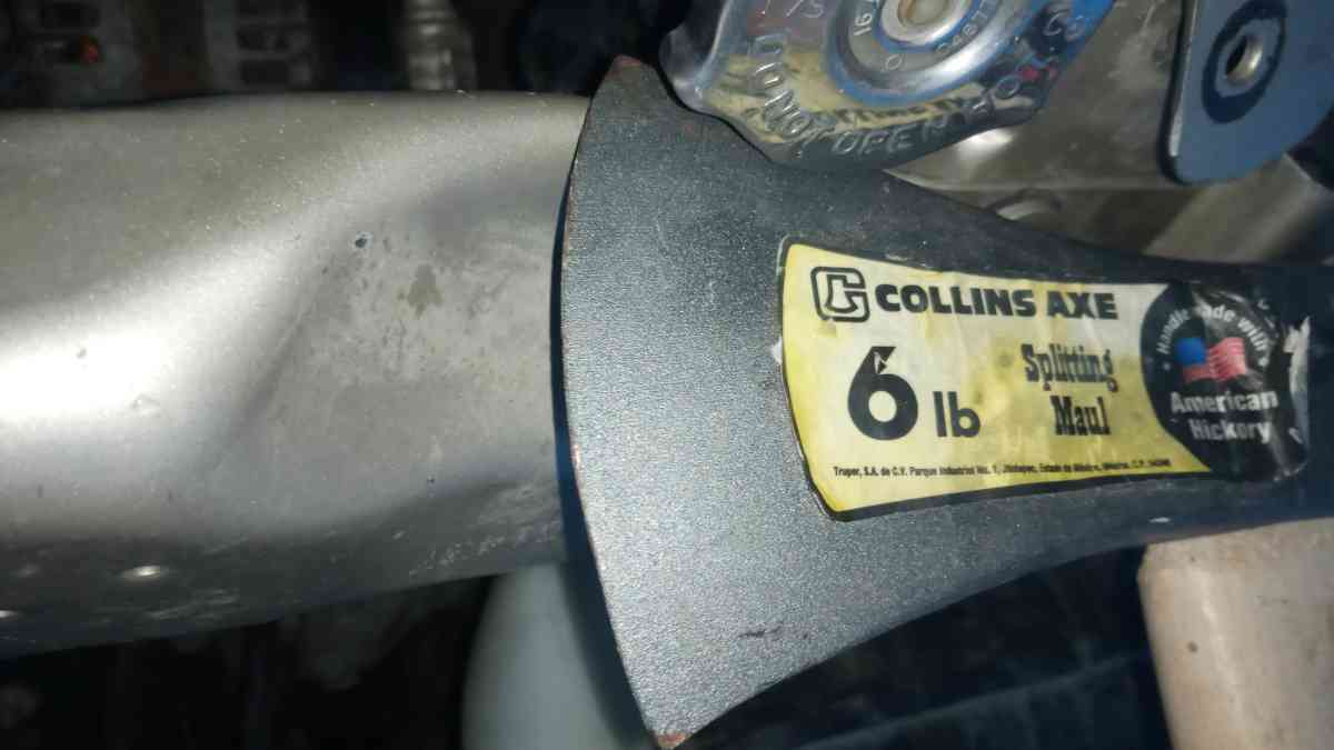 Collins Axe - Spokane, Washington - FleaMarketBay