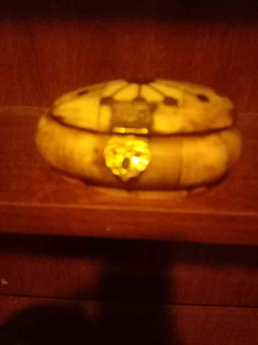 antique camel bone jewelry box - Akron, Ohio - FleaMarketBay