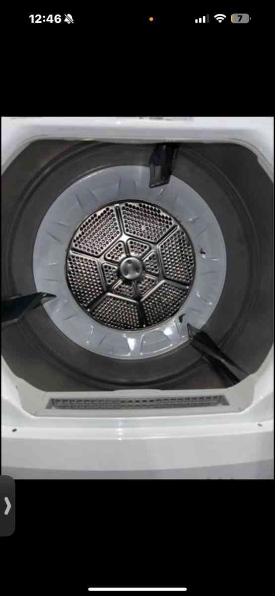 White GE laundry center Delivery Available - Haines City, Florida - FleaMarketBay