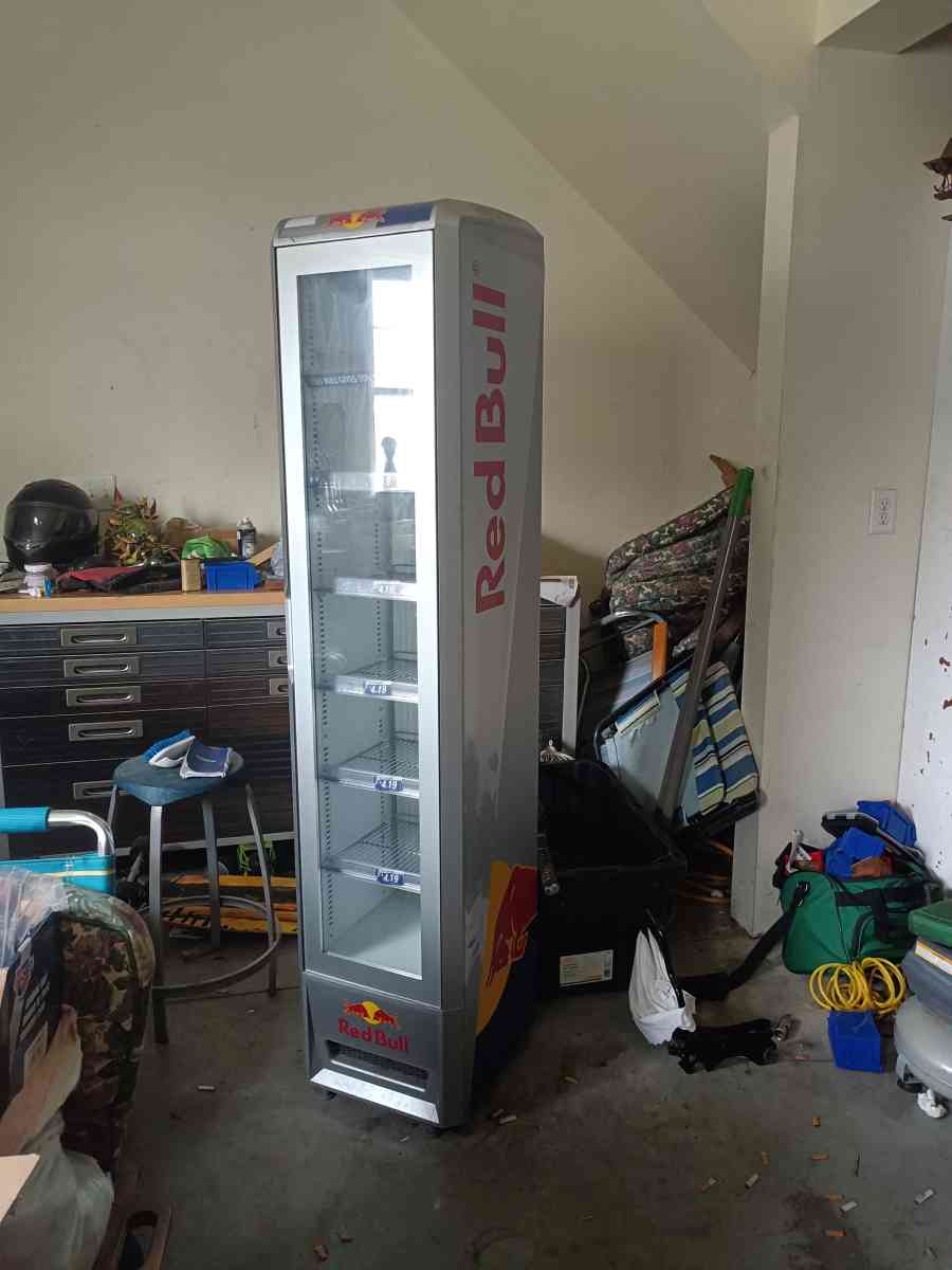 items not used anymore making clutter - Virginia Beach, Virginia - FleaMarketBay