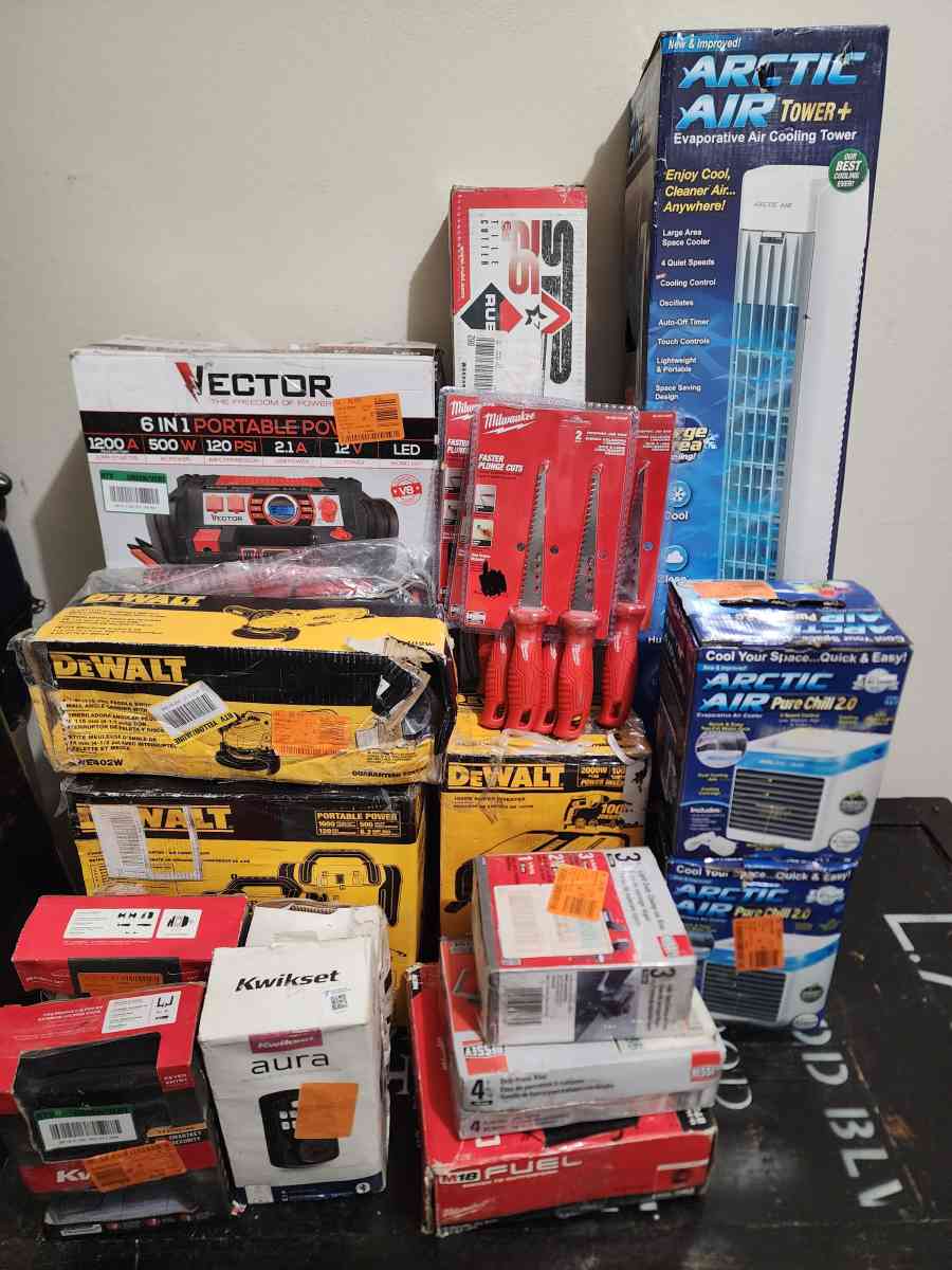 bundle tools and more - Las Vegas, Nevada - FleaMarketBay