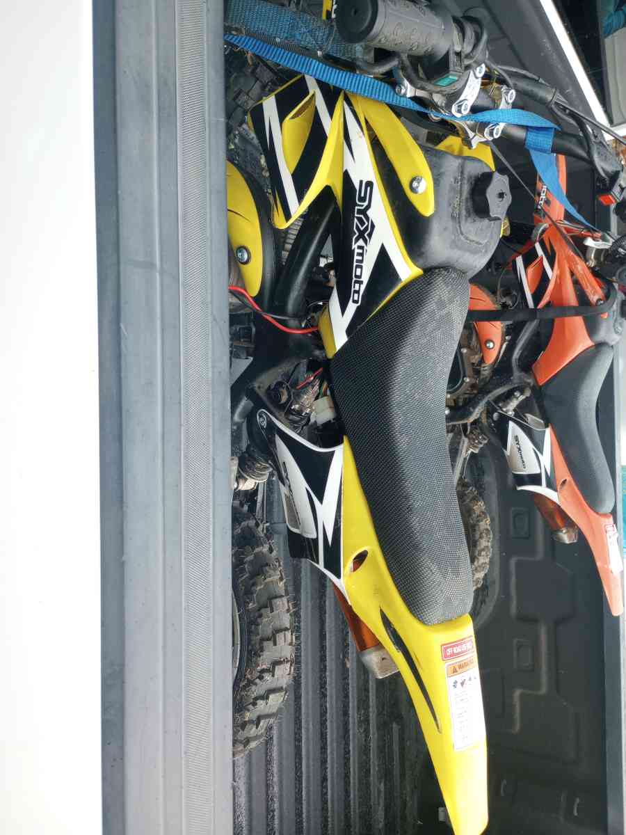 2022 slt 50 cc 2 stroke firtbike - Tracy, California - FleaMarketBay