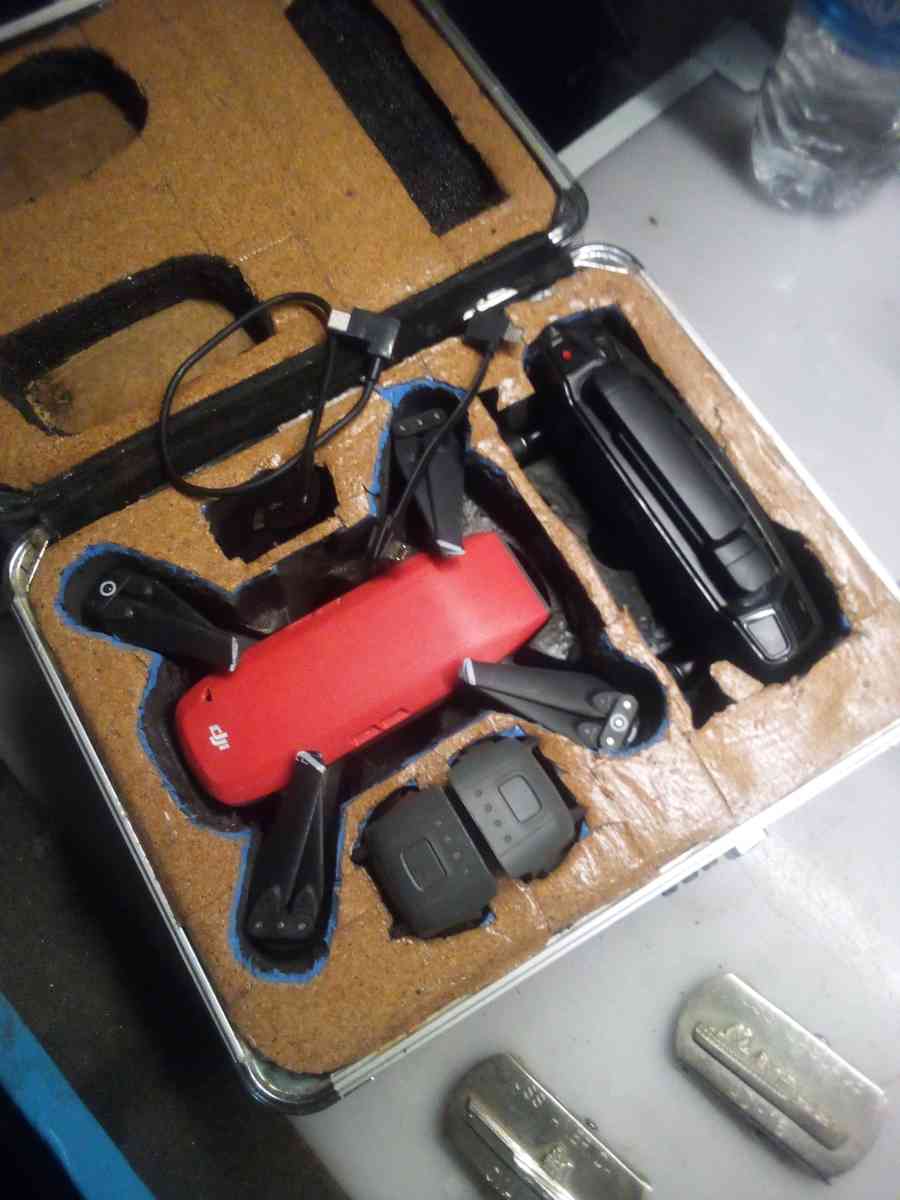 DJI SPARK FLY MORE COMBO - Greenville, South Carolina - FleaMarketBay