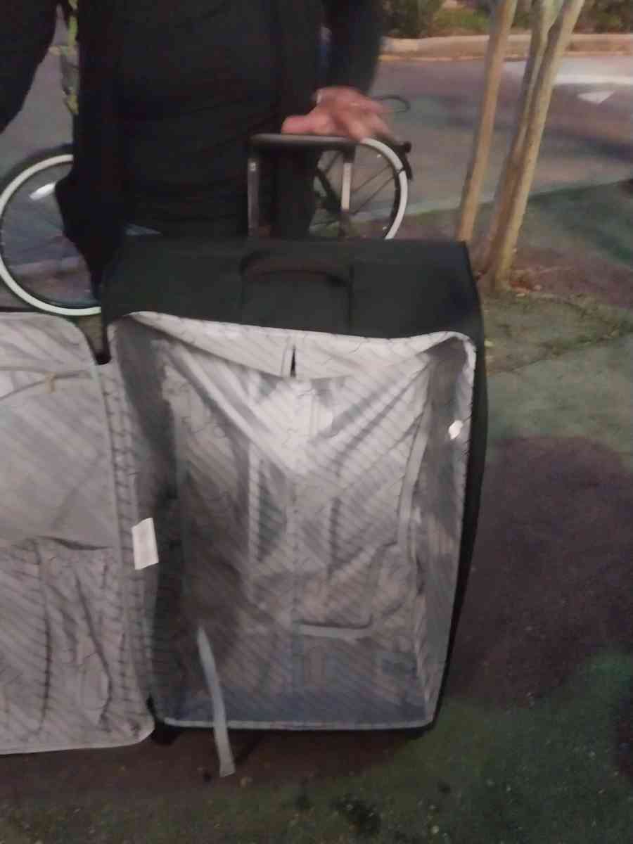 itluggage - Clearwater, Florida - FleaMarketBay