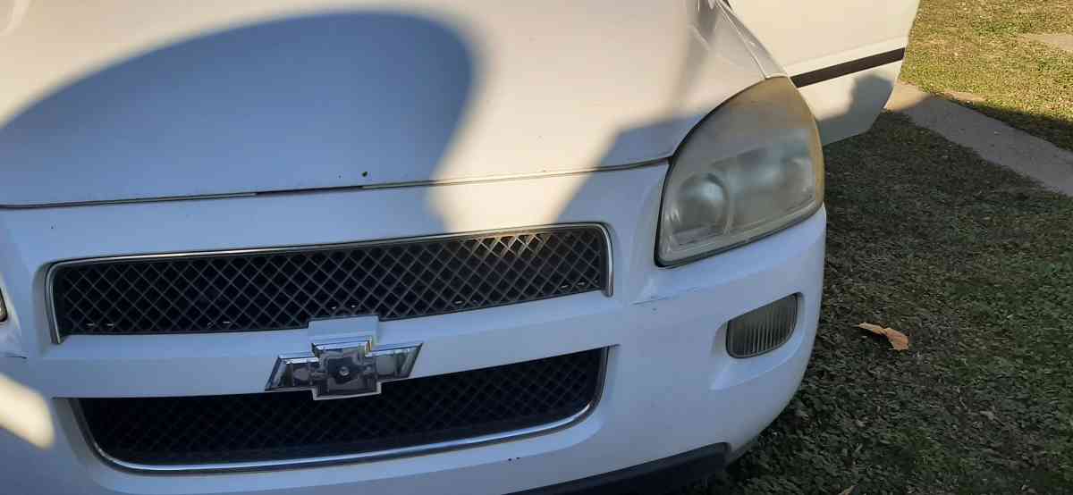 2006 chevy uplander van - Indianapolis, Indiana - FleaMarketBay