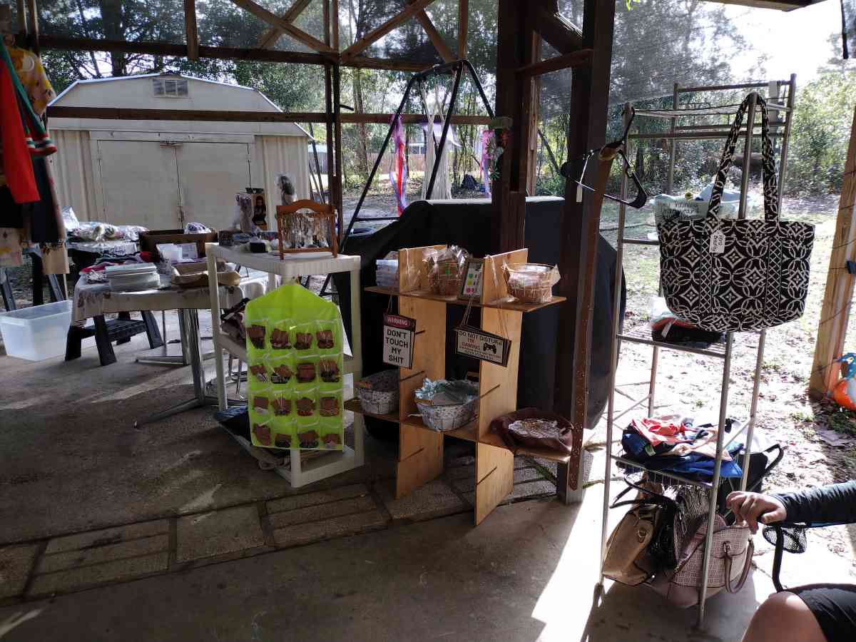 Huge Carport Sale - Ocklawaha, Florida - FleaMarketBay