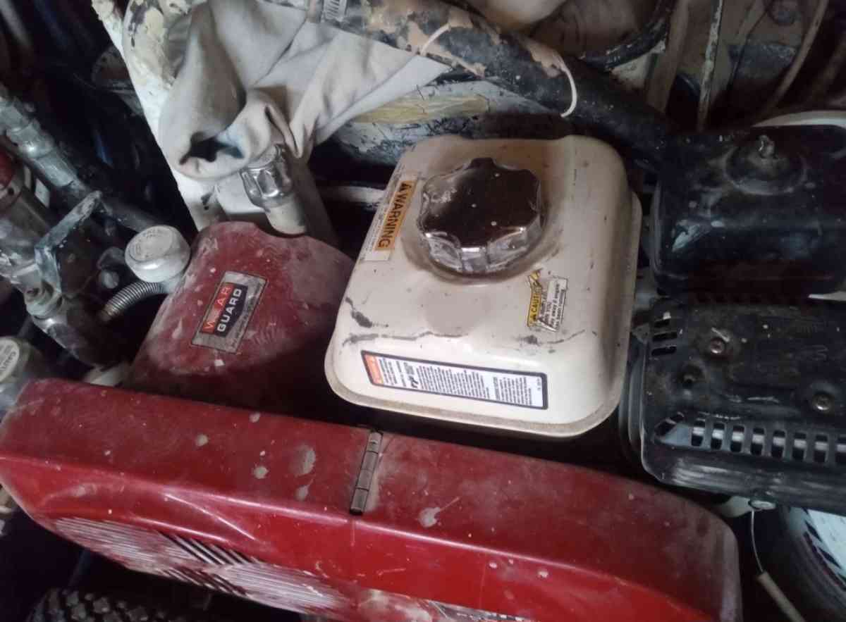 SPRAY MACHINE - Lexington, South Carolina - FleaMarketBay