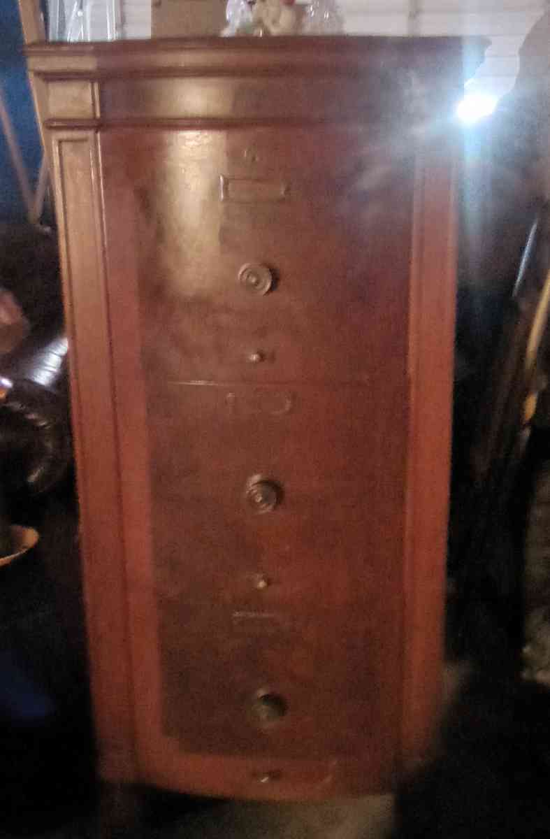 antique late 1800s tongue and groove file cabinet has 4 file - Woodward, Oklahoma - FleaMarketBay