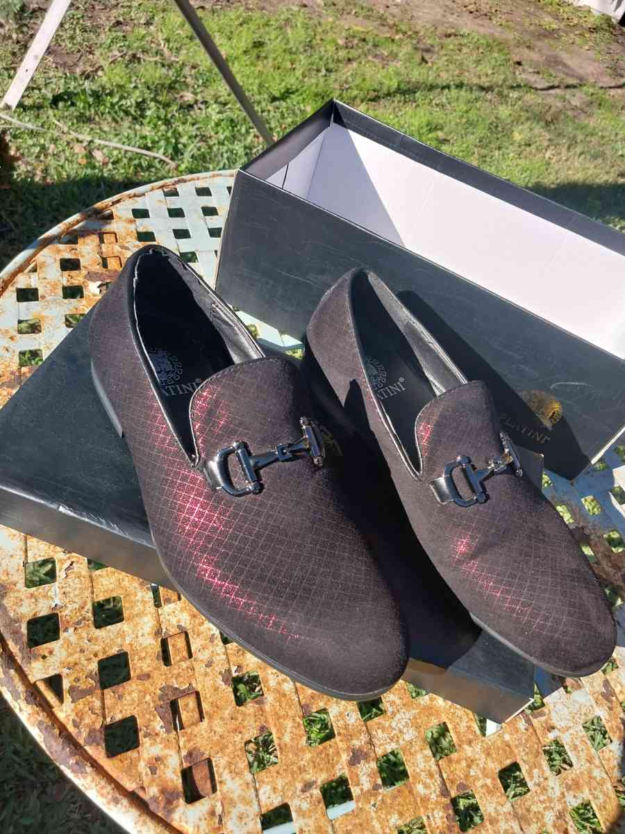 zapatos platini size 7 - Houston, Texas - FleaMarketBay