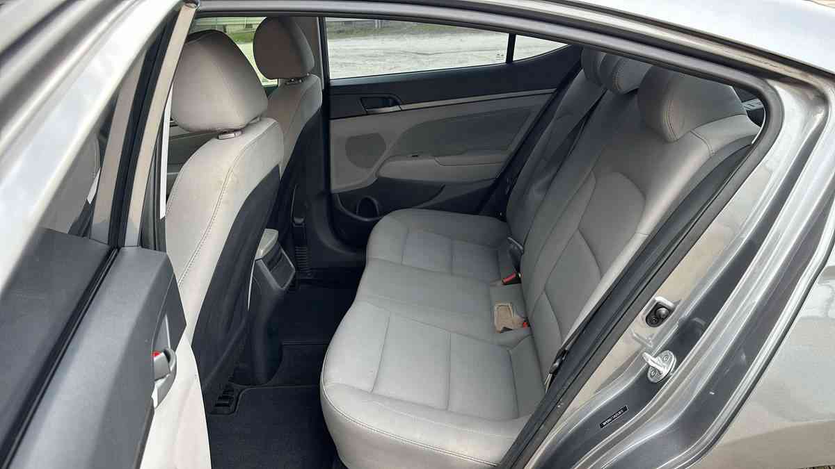 2018 Hyundai Elantra SEL - Savannah, Georgia - FleaMarketBay