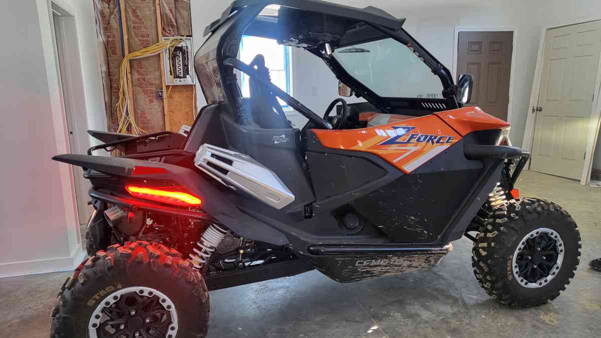 cf moto z950 utv with 79 miles - Beaver, West Virginia - FleaMarketBay