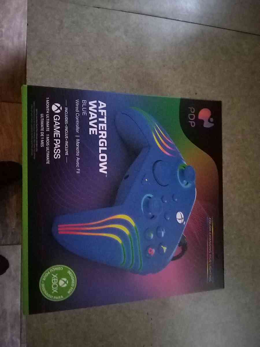 PDP COLOR CHANGING RBG LIGHTING XBOX ONE CONTROLLER - Indianapolis, Indiana - FleaMarketBay