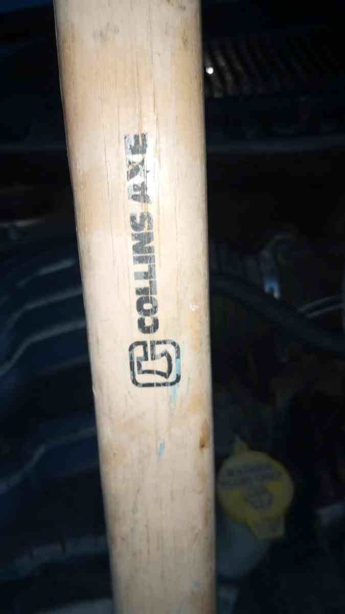 Collins Axe - Spokane, Washington - FleaMarketBay