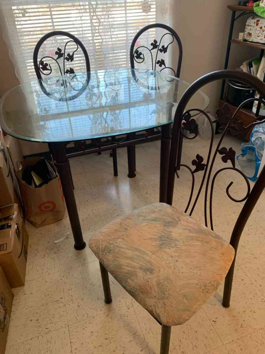 Antique Buffet - Las Cruces, New Mexico - FleaMarketBay