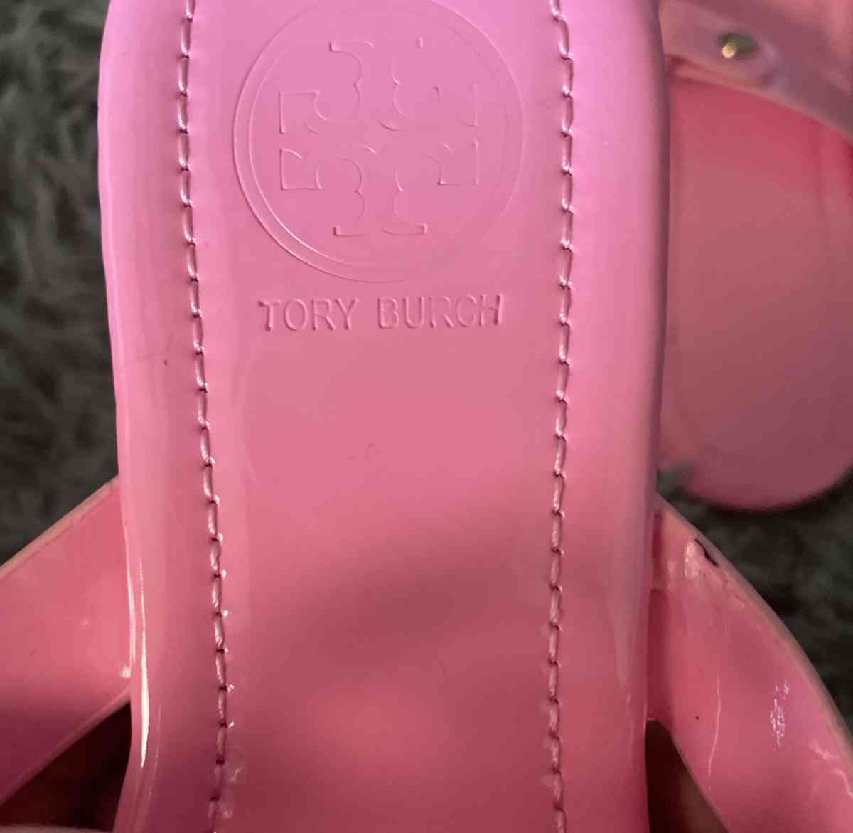 pink Tory Burch sandals - Saint Petersburg, Florida - FleaMarketBay