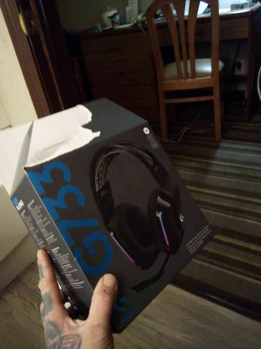G733 Logitech Gaming Headset - Buffalo, New York - FleaMarketBay