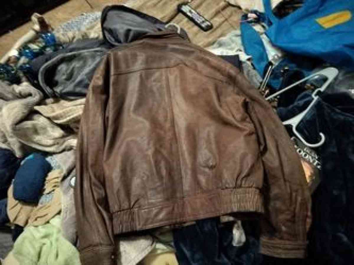 Leather Jacket - Spokane, Washington - FleaMarketBay