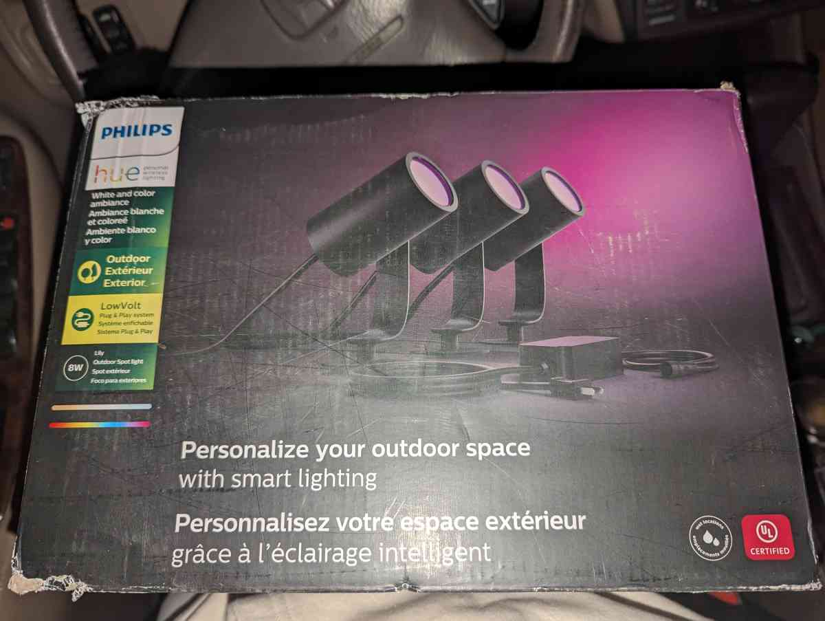 Phillips hue smart lighting - Sacramento, California - FleaMarketBay