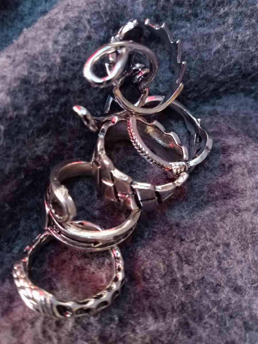 mens ring set silver costume - Winter Park, Florida - FleaMarketBay