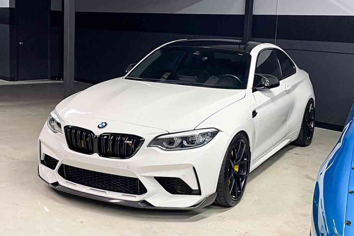 2022 BMW M2