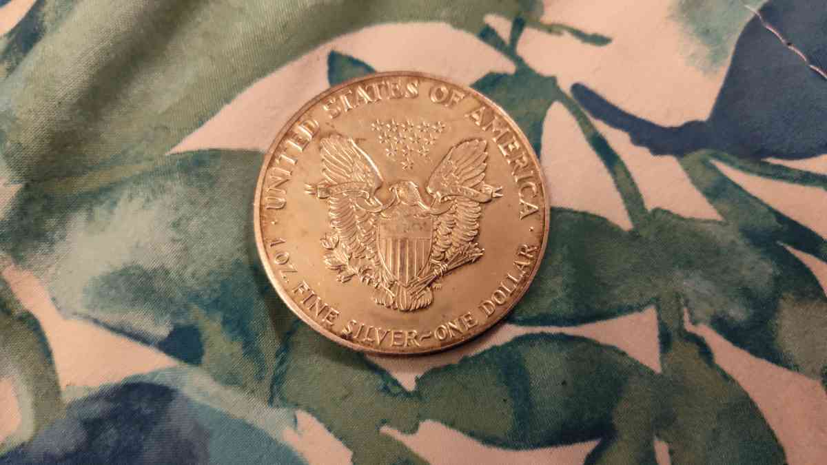 dollar silver coin - Acampo, California - FleaMarketBay