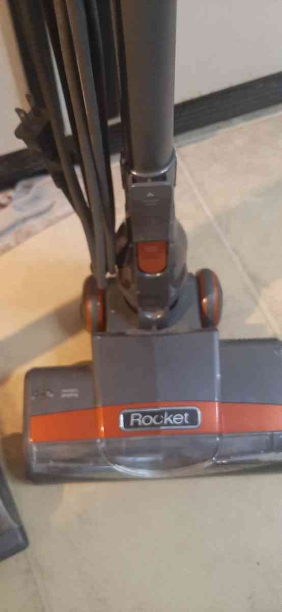 shark stick vac - Indianapolis, Indiana - FleaMarketBay