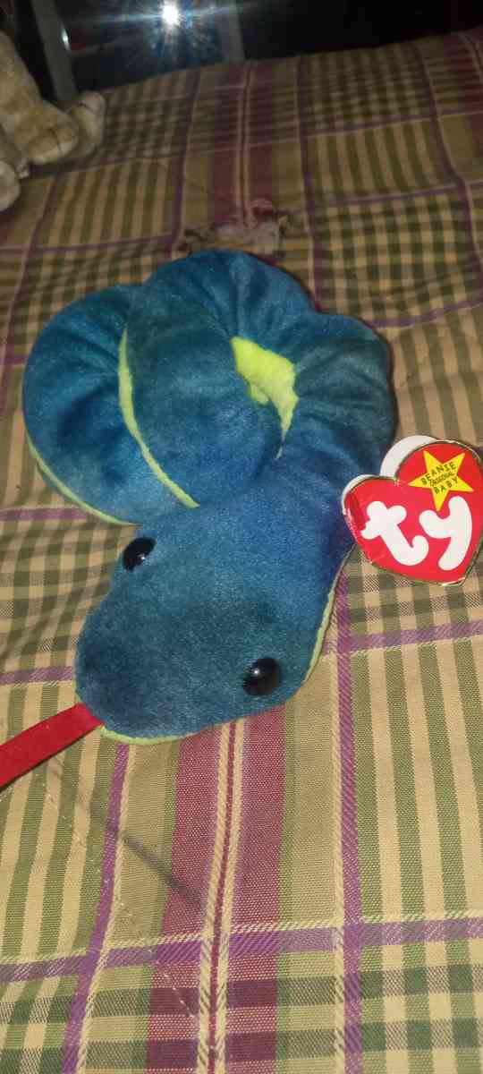 1997 hissy beanie babie limited edition original - Douglasville, Georgia - FleaMarketBay