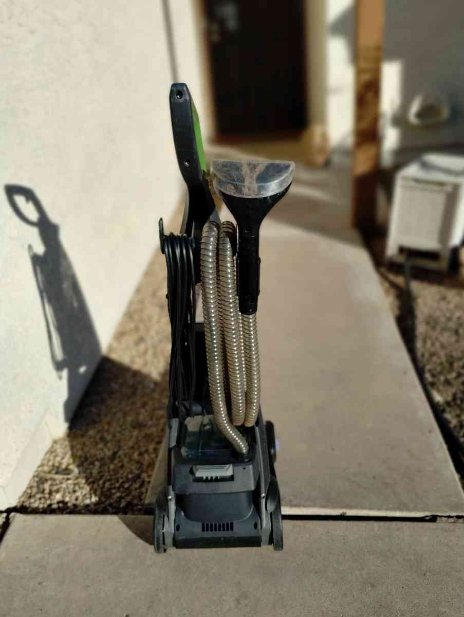 Bissell Carpet Cleaner Shampooer Steam - Peoria, Arizona - FleaMarketBay
