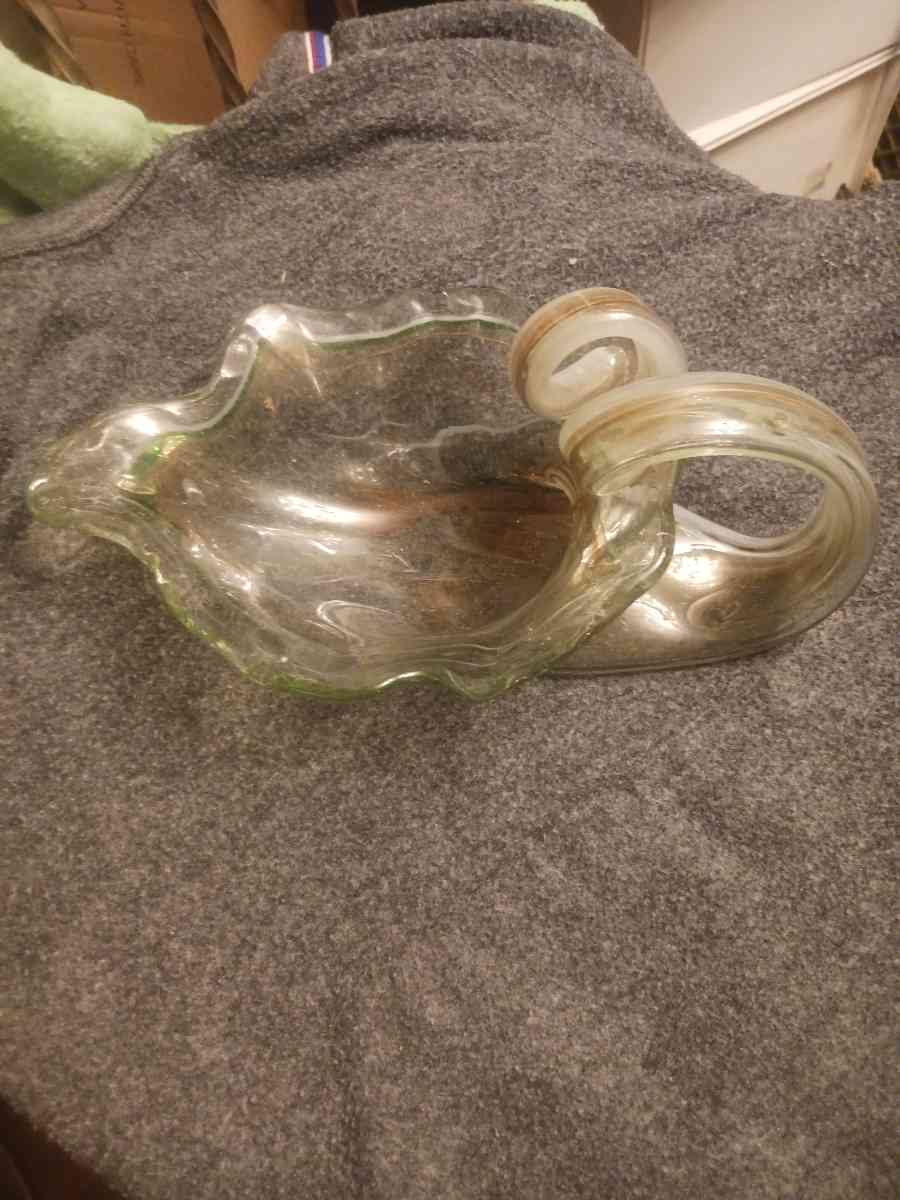 carnival glass cornucopia - Glenallen, Missouri - FleaMarketBay