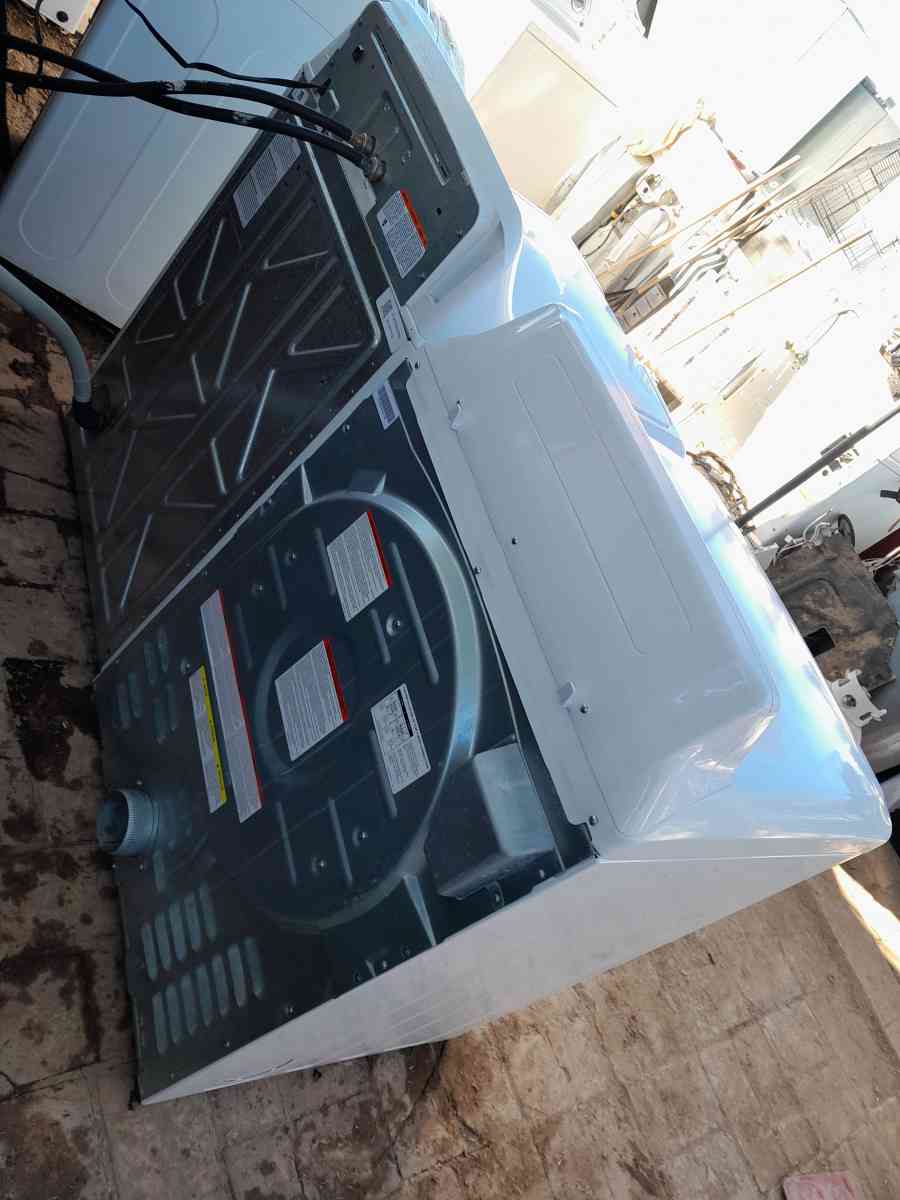 washer ge just like brand new - Avondale, Arizona - FleaMarketBay