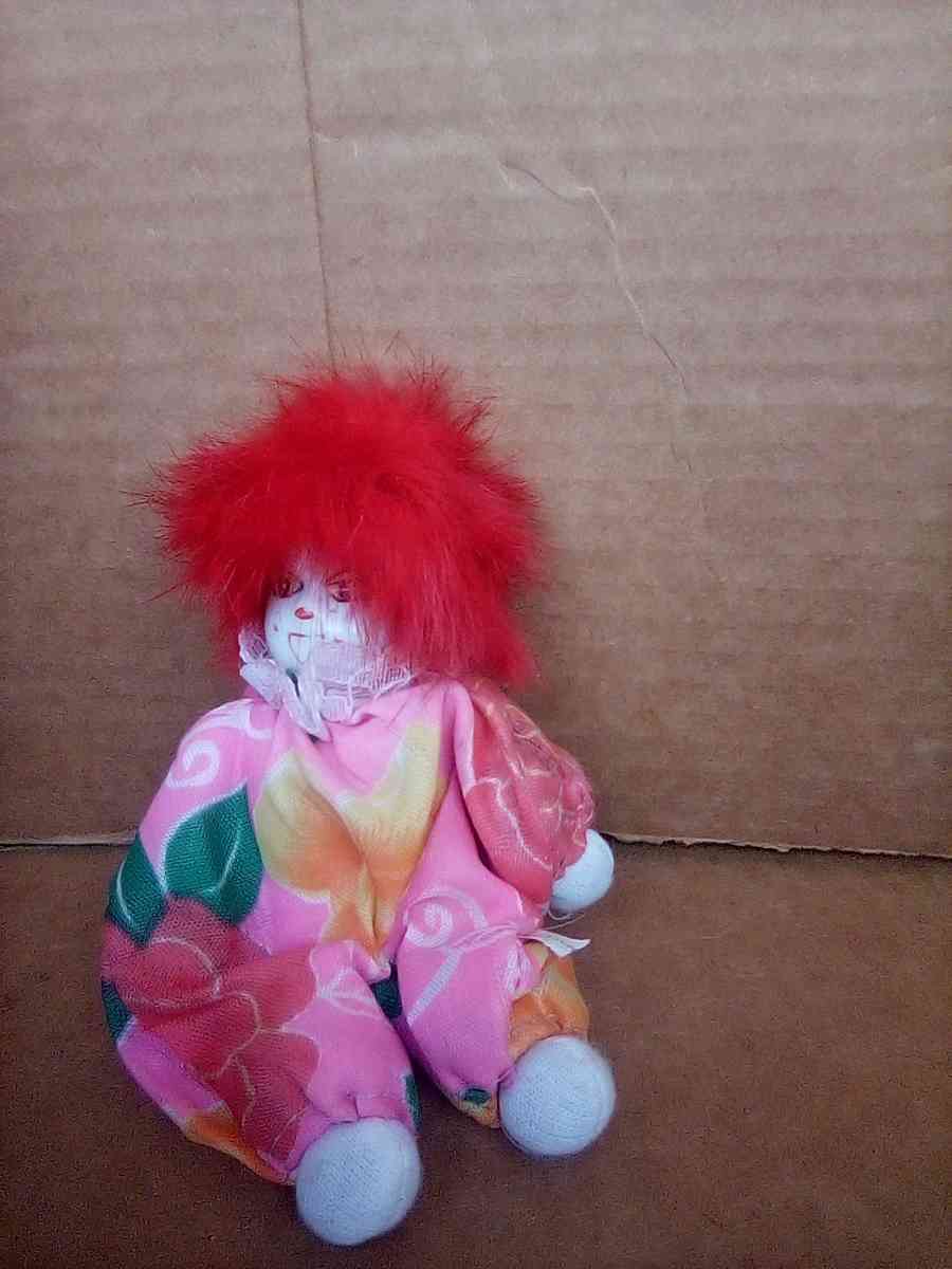 Porcelain Clown Size: 5" X 3" - Denver, Colorado