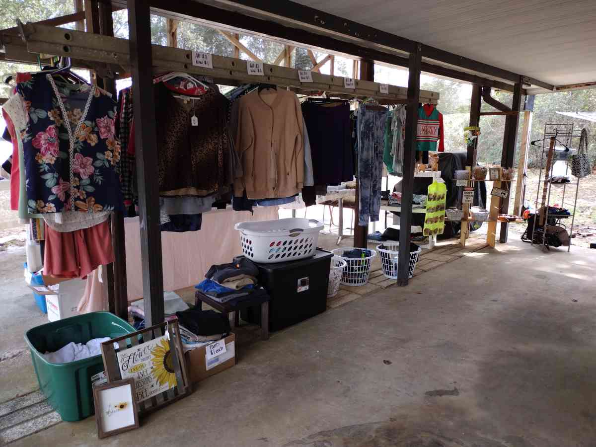 Huge Carport Sale - Ocklawaha, Florida - FleaMarketBay