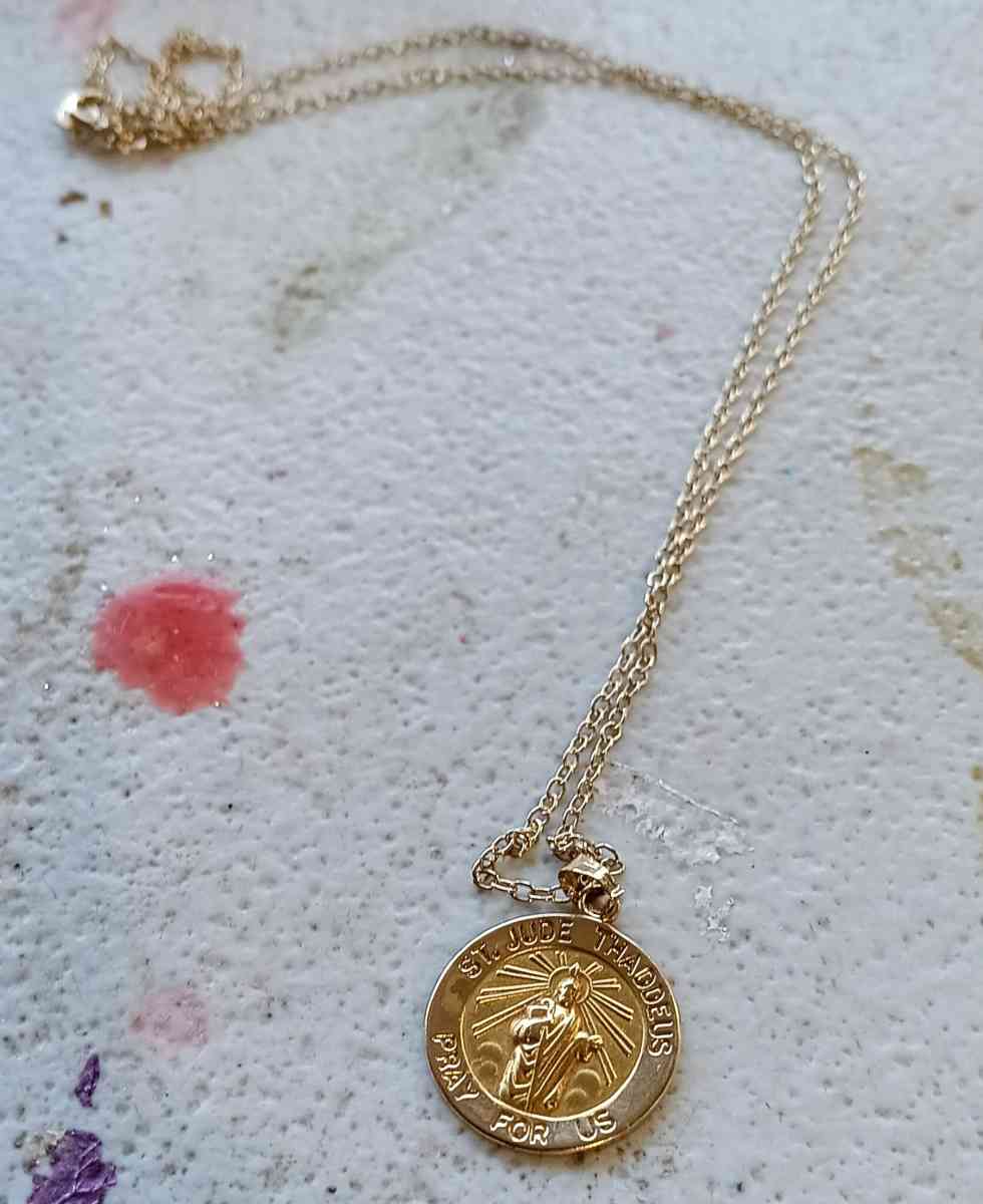 St Jude gold necklace - El Mirage, Arizona - FleaMarketBay